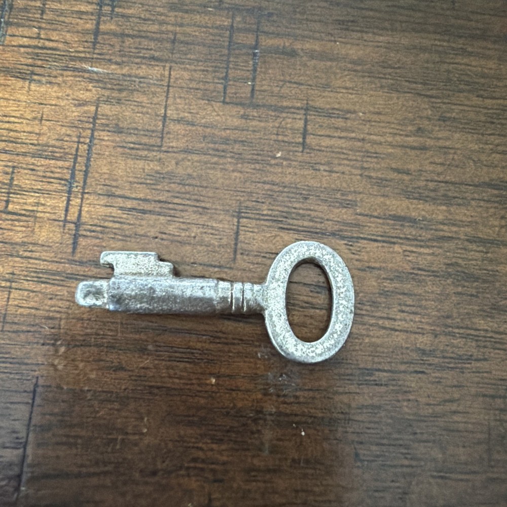 Vintage Steamer Trunk Key