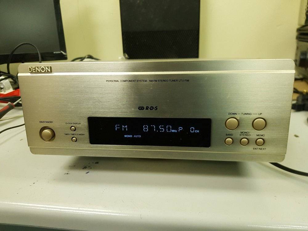 Denon Personal Component System FM / AM RDS Tuner UTU-F88