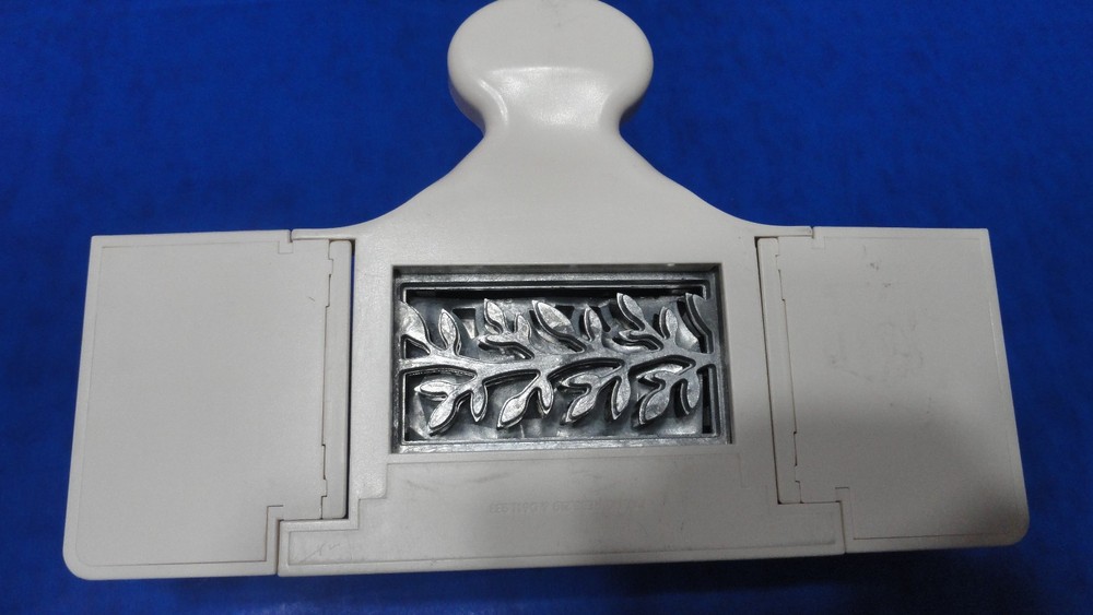 Marth Stewart Paper Punch Large Foldable Vine Leaf Pattern Cuts Well