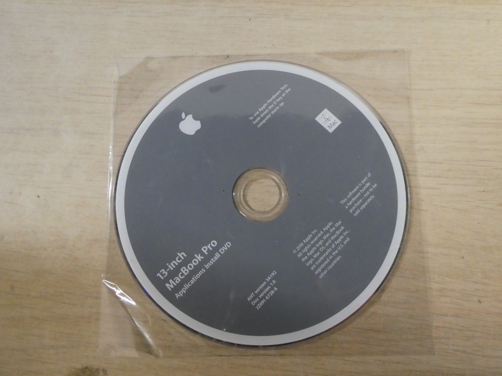 Apple 13 Inch Mac Book Pro Applications Install DVD Operating System