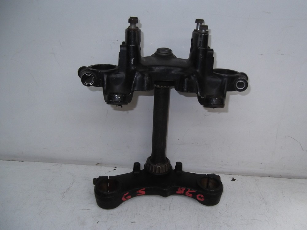 SUZUKI GS850 YOKES