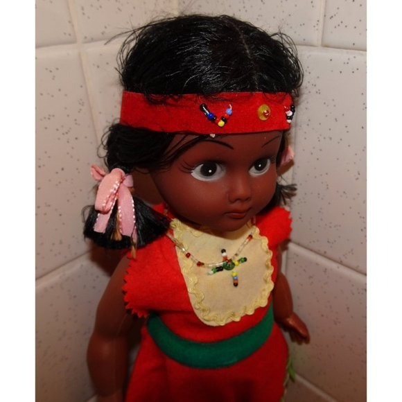 Vintage Indian Girl Doll retro Native American Souvenir