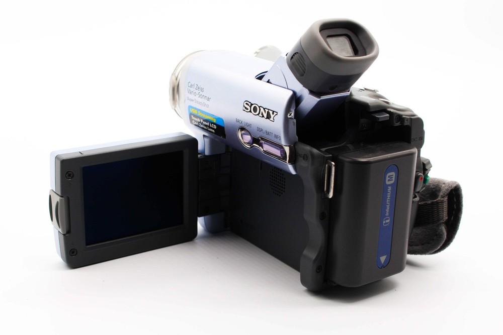 Sony DCR-TRV14E MiniDV Handycam Camcorder Digital Video Camera - Tested Bundle E