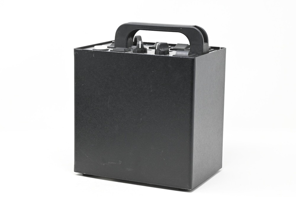 Profoto Acute2 1200 Generator (#008)