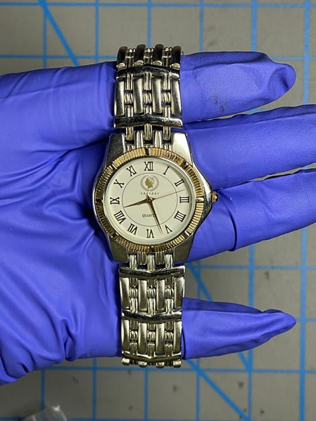 Quartz Caesars Palace Wristwatch Watch Stainless Steel Back Japan Casino Hotel