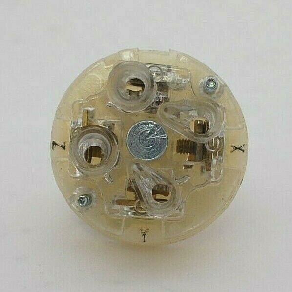 Arrow Hart 6472 Locking Plug