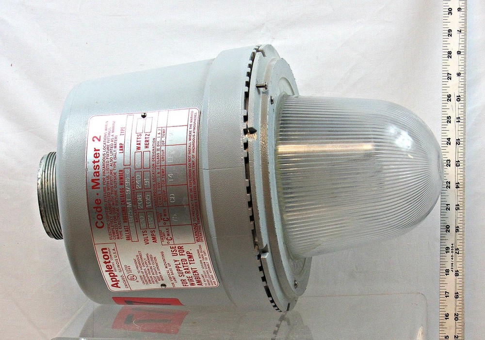 NEW RARE APPLETON CMBH175-MT INDOOR EXPLOSION PROOF LIGHT FIXTURE / HALIDE