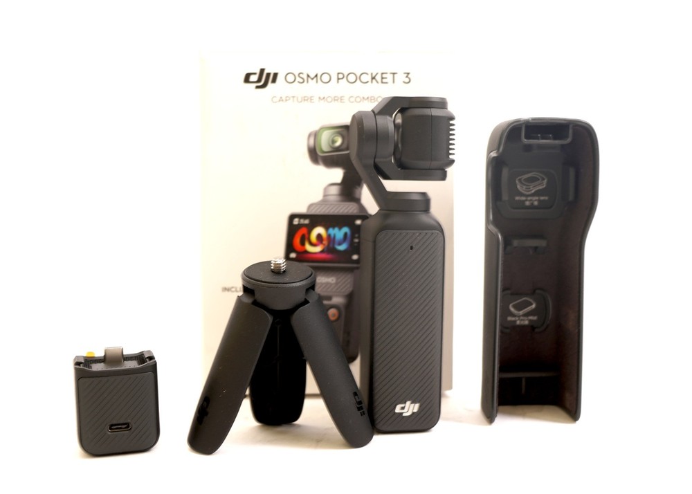 DJI Osmo Pocket 3 Capture More Combo 4K Vlogging Camera