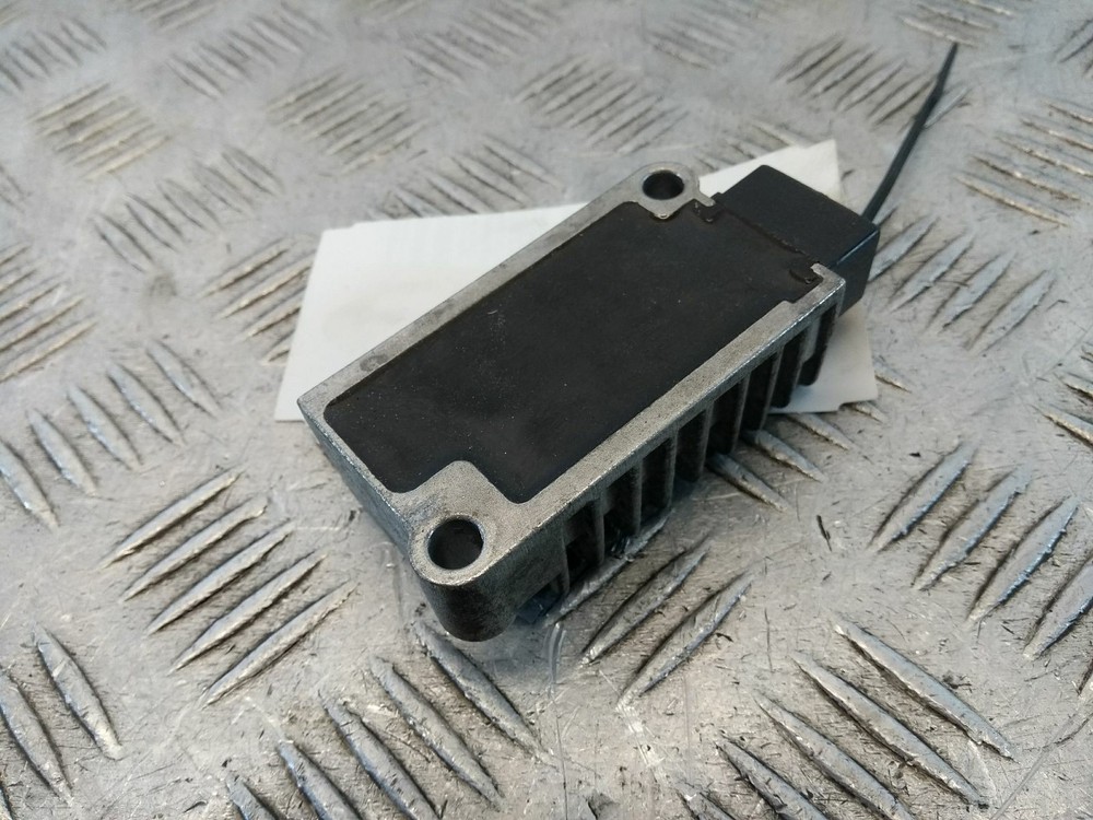 2017 YAMAHA YZF R125 RECTIFIER REGULATOR