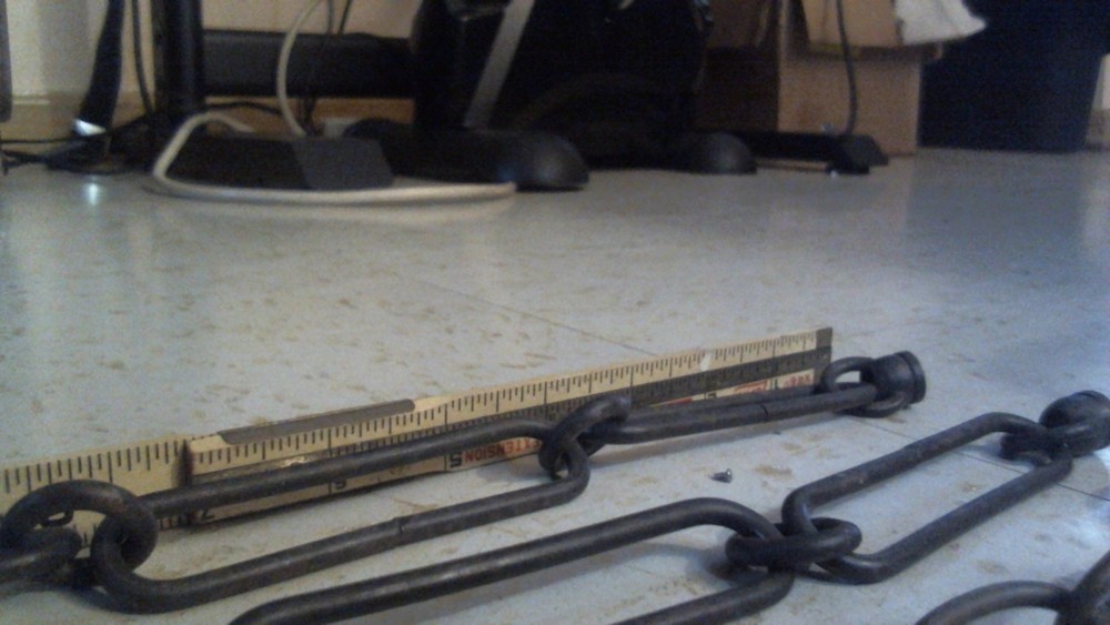 2 ANTIQUE IRON CHAIN WITH RING