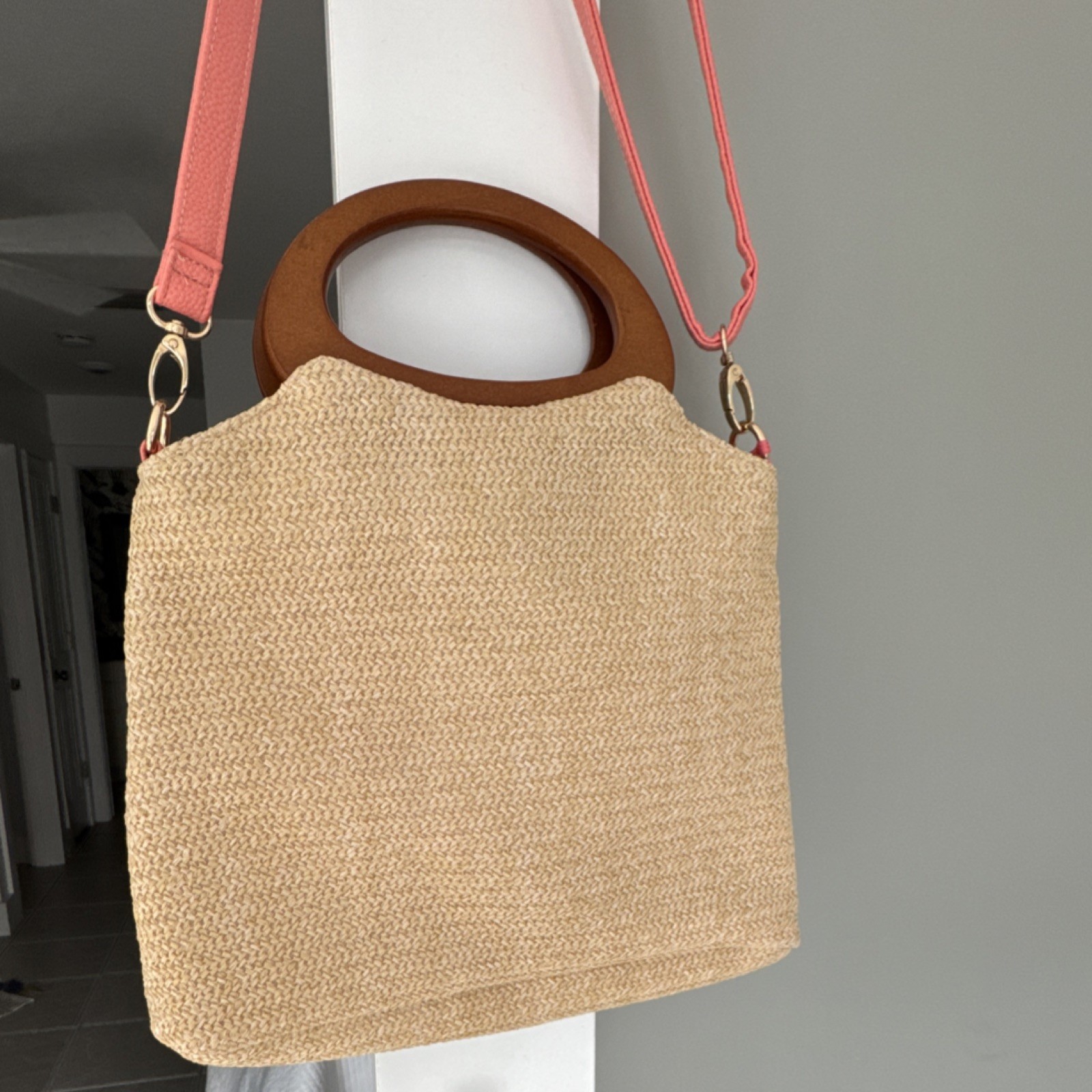 Disney Mickey Mouse Hello Summer Straw Shoulder Bag Coral Strap Wooden Handle