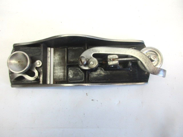Stanley Adjustable Throat Block Plane. Possibly it is a # 9-1/2