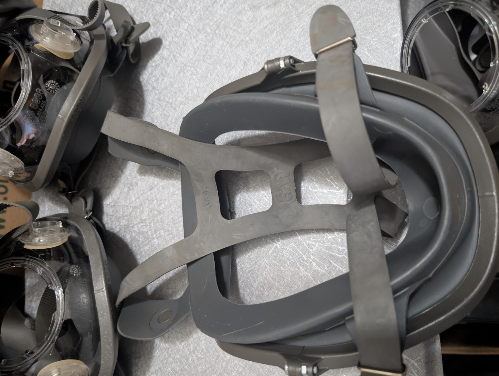 Lot Of 5 3M 6900 Full-Face Respirator Masks- Large No Filters/Valves/Center Adpt