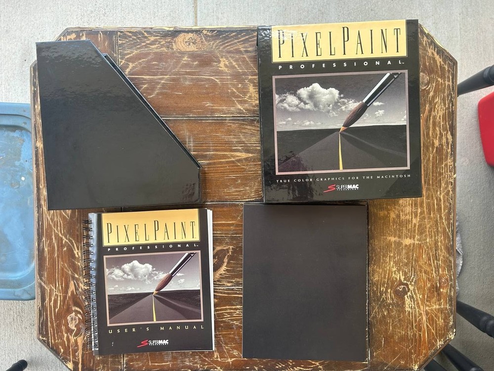 Vintage SUPERMAC PIXEL PAINT PROFESSIONAL GRAPHICS Software Apple Macintosh
