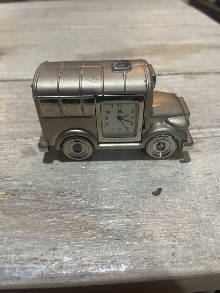 Miniature School Bus Desk Clock K