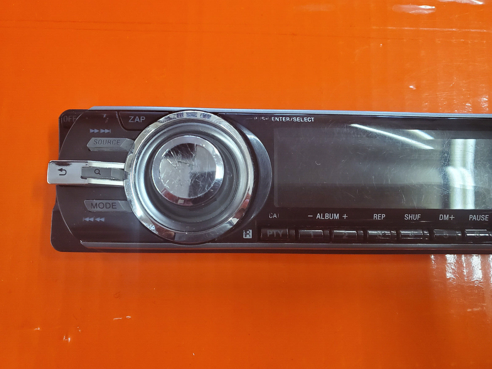 Sony CDX GT640UI Faceplate