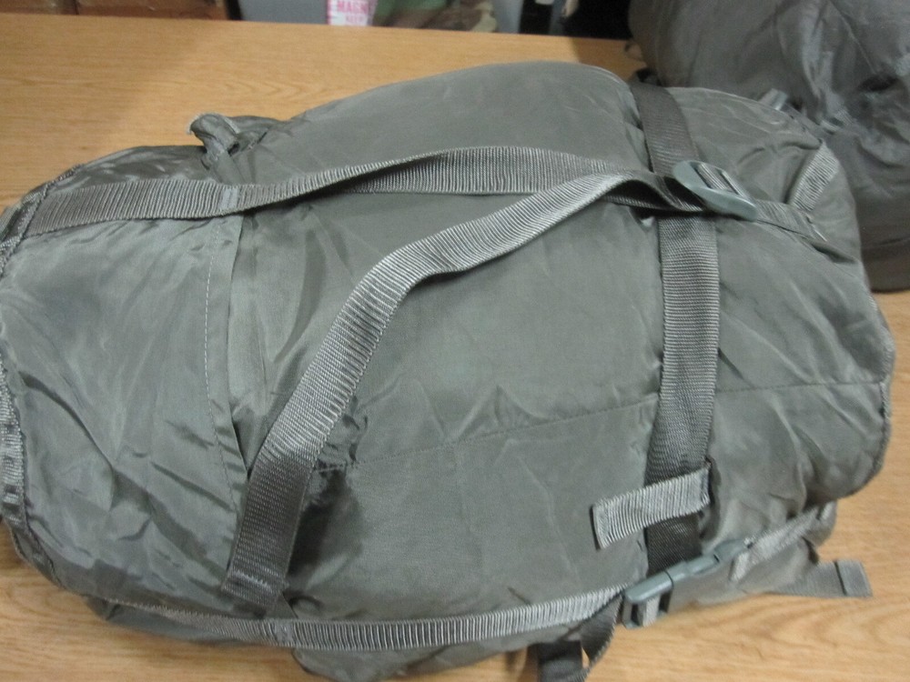 USGI Mint LARGE  Modular Sleeping bag System Foliage COMPRESSION STUFF SACK