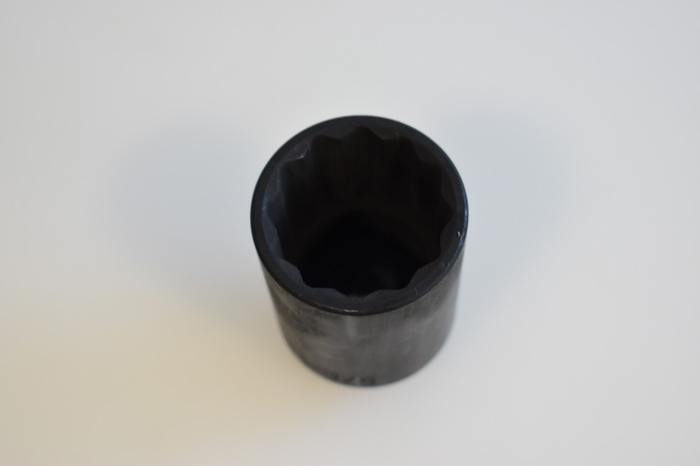 Mac Expert Tools E050076 1-3/8" SAE Deep Impact Socket 1/2" Drive 12 Point