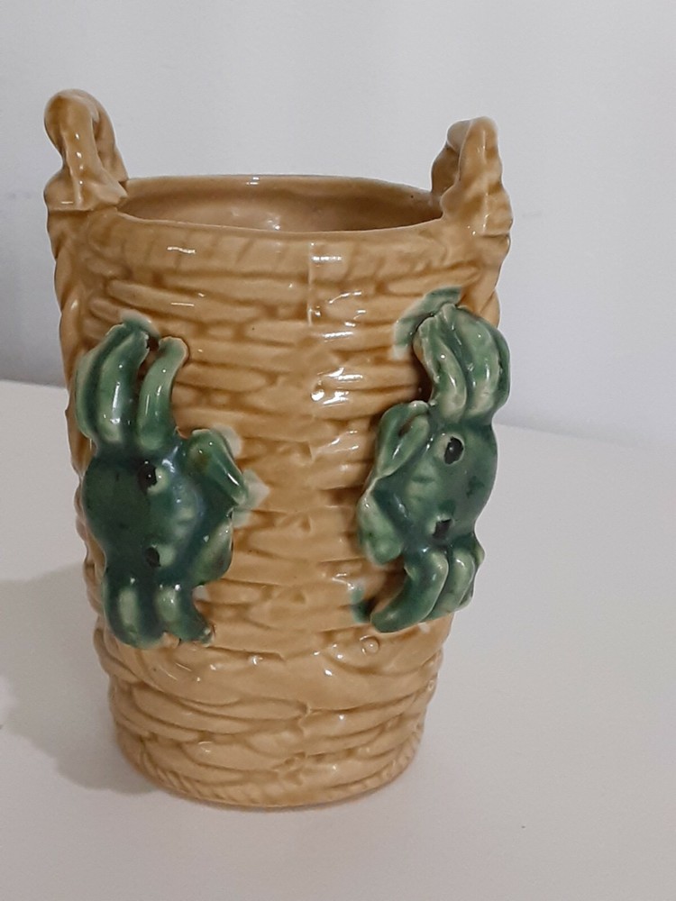 Ceramic Planter Coiled Rope With Crawling Crabs 6"