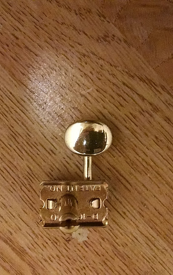 Pre CBS gold single Kluson tuner