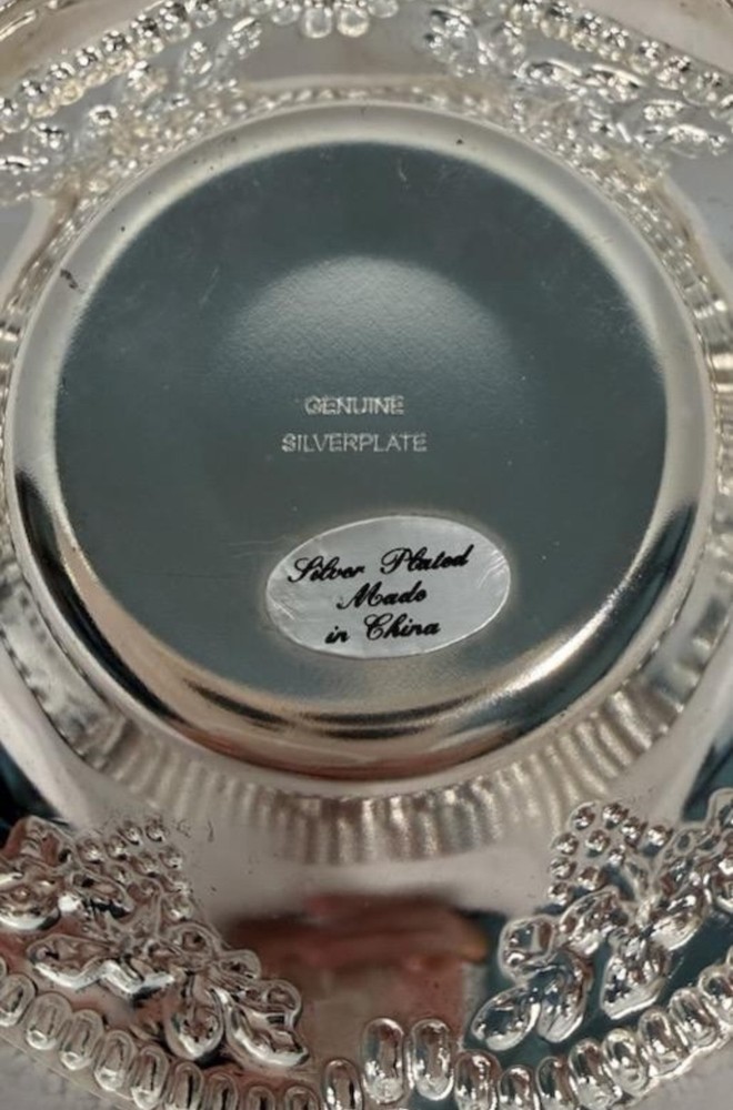 Small Genuins Silverplated Fairfield Candy Holder Plate
