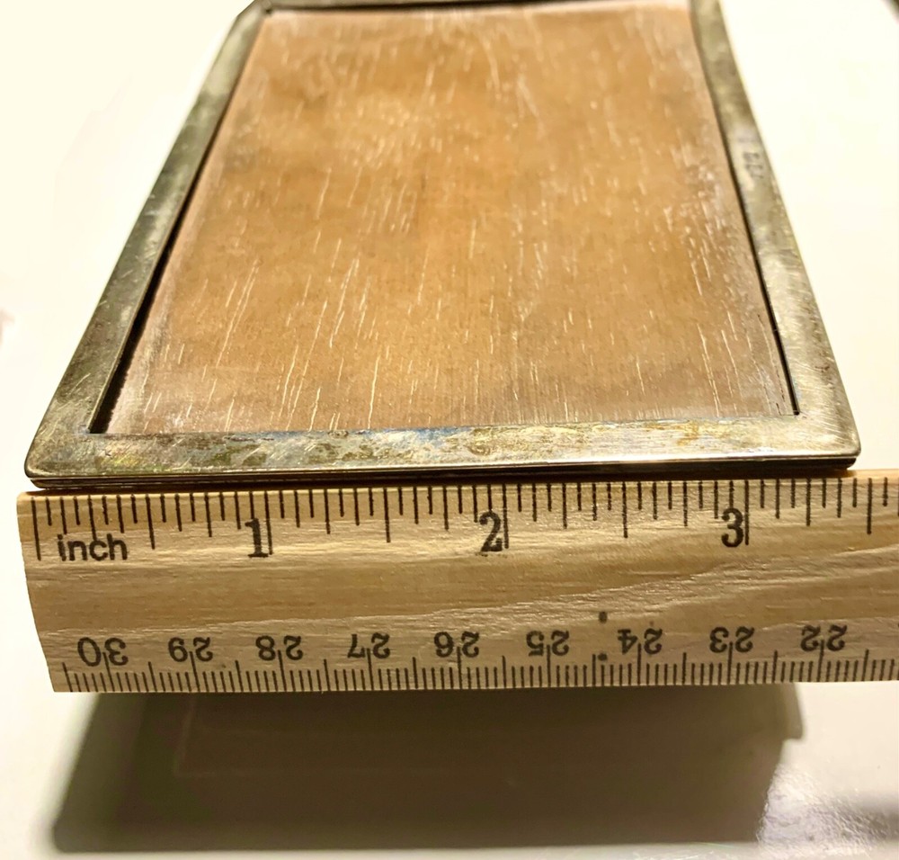 BEAUTIFUL - Vintage Dutch 833 Silver Repousse Box
