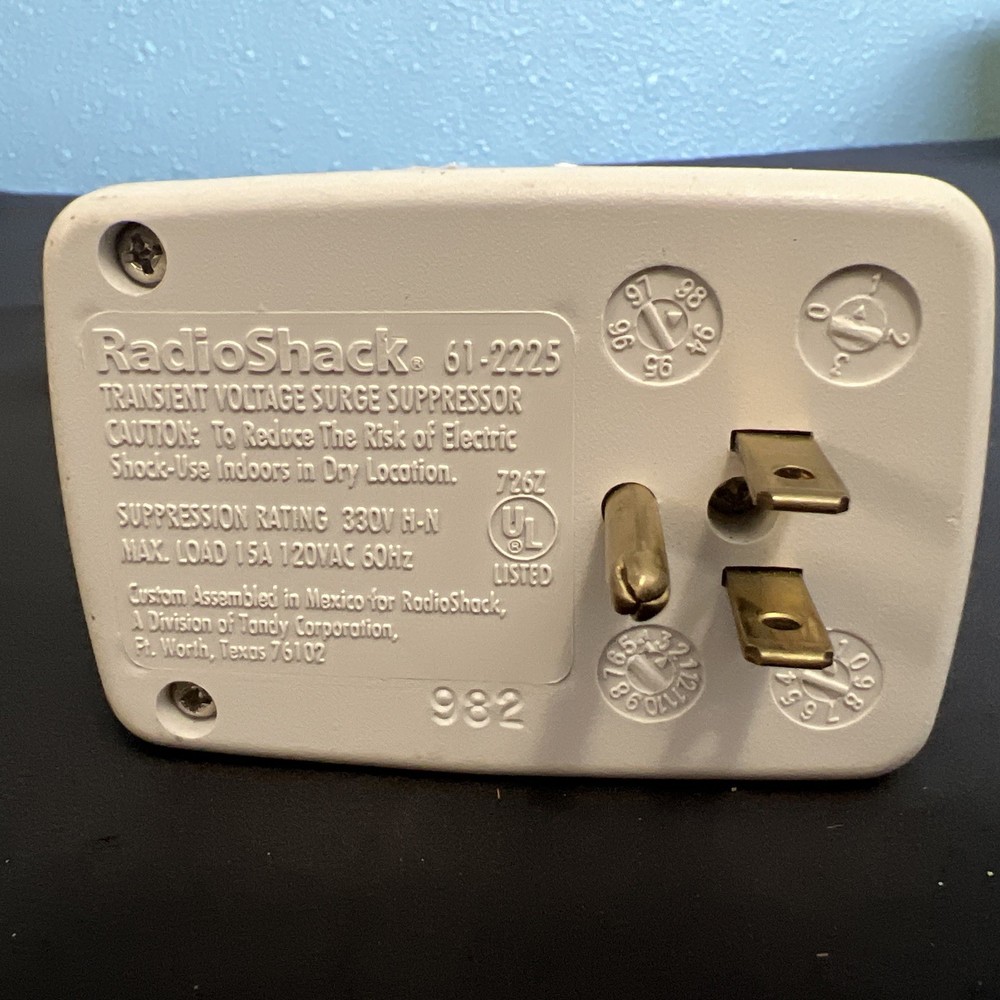 Radio Shack 61-2225 Notebook Computer Surge Protector