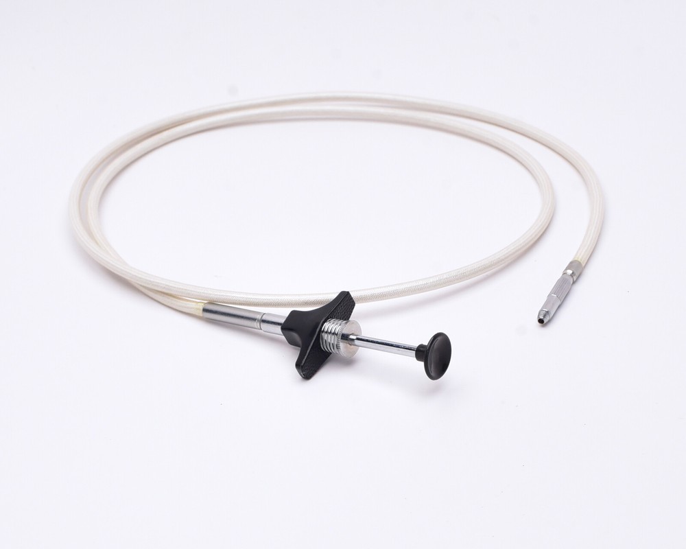 Unbranded 38.50" White Locking Shutter Release Cable Germany (#T1315)