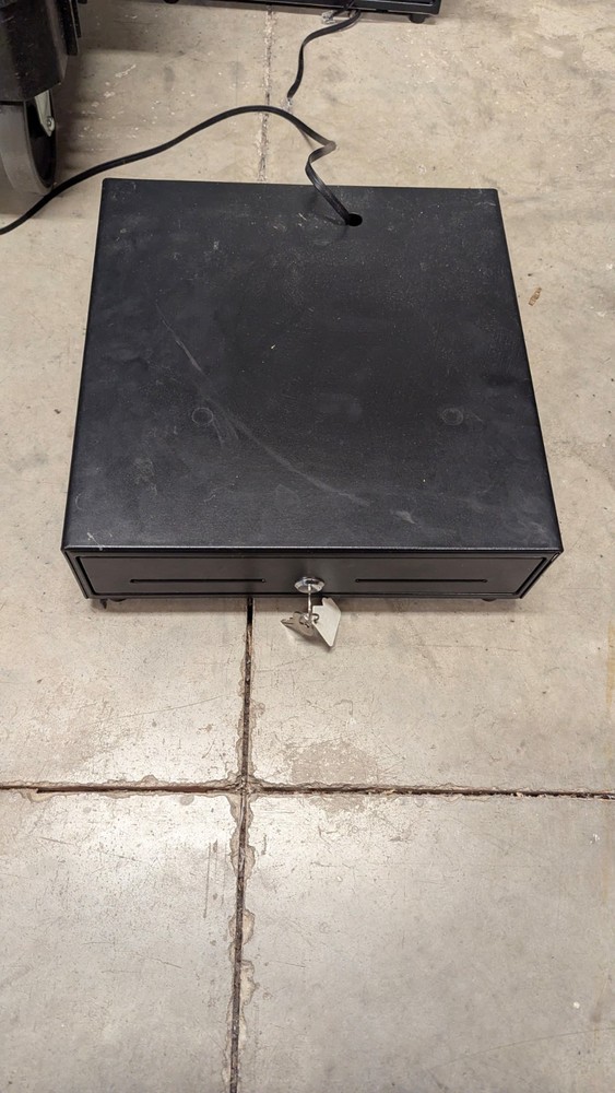 ​Complete Cake POS V3Bundle–4 Touchscreens, 3 CC Terminals, Printer, Router etc.