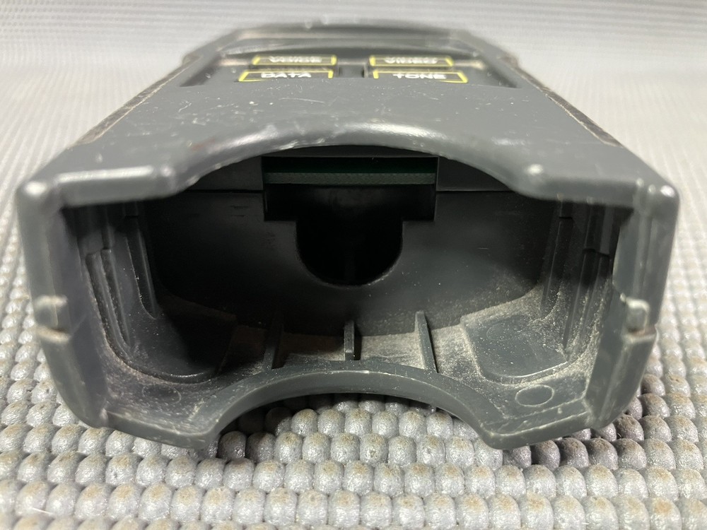 Ideal 33-856 VDV Multimedia Cable Tester - Tested