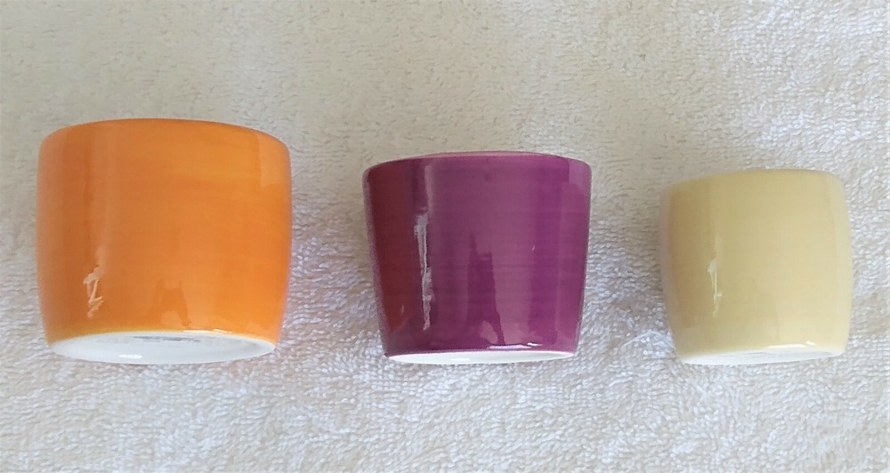 Avon Ceramic Nesting Measuring Cups Orange Purple Yellow Set