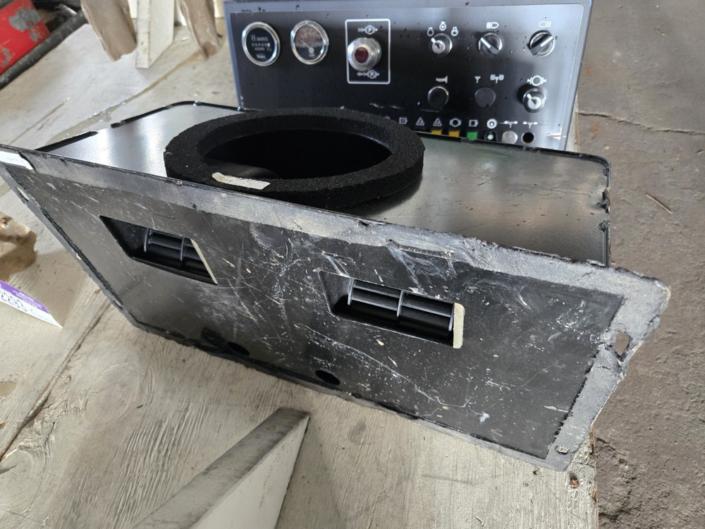 Caterpillar Engine Control Panel