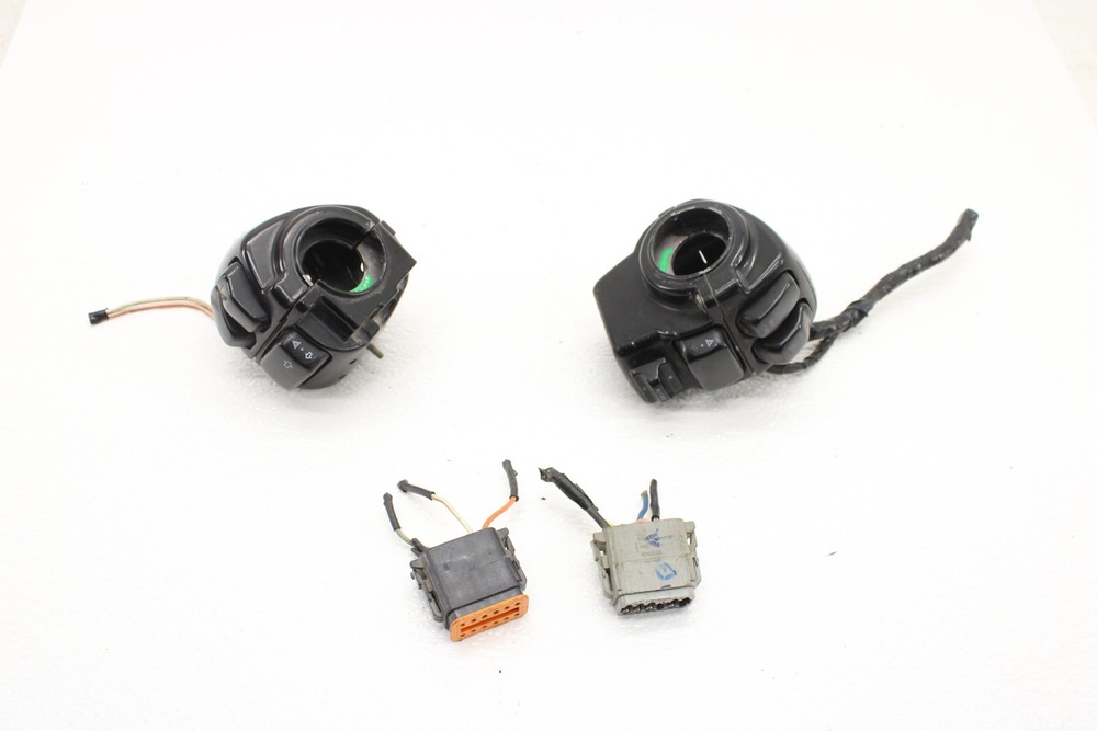 00-05 Harley-davidson Electra Glide Classic Efi Flhtci Right/Left Control Switch
