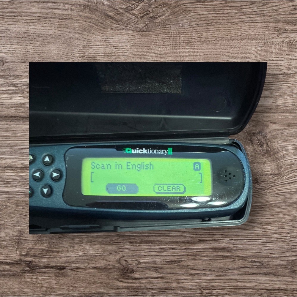 Quicktionary Reading 2 Portable Pen Personal Reading Assistant W/Case Wizcom