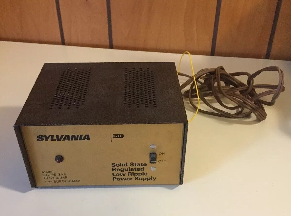 Vintage Sylvania GTE Solid State Regulated Low Ripple Power Supply