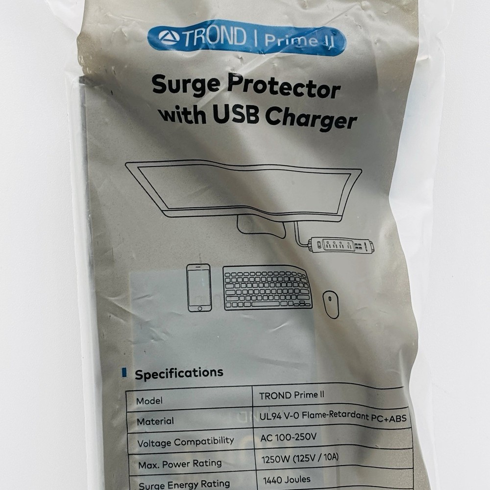 TROND Surge Protector Power Strip with USB, Ultra Thin Flat Plug 3ft