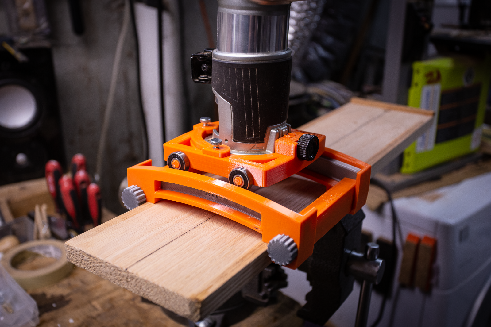 Fret Board Radius Jig - Makita, Bosch, DeWalt, Port Cable - multiple radii