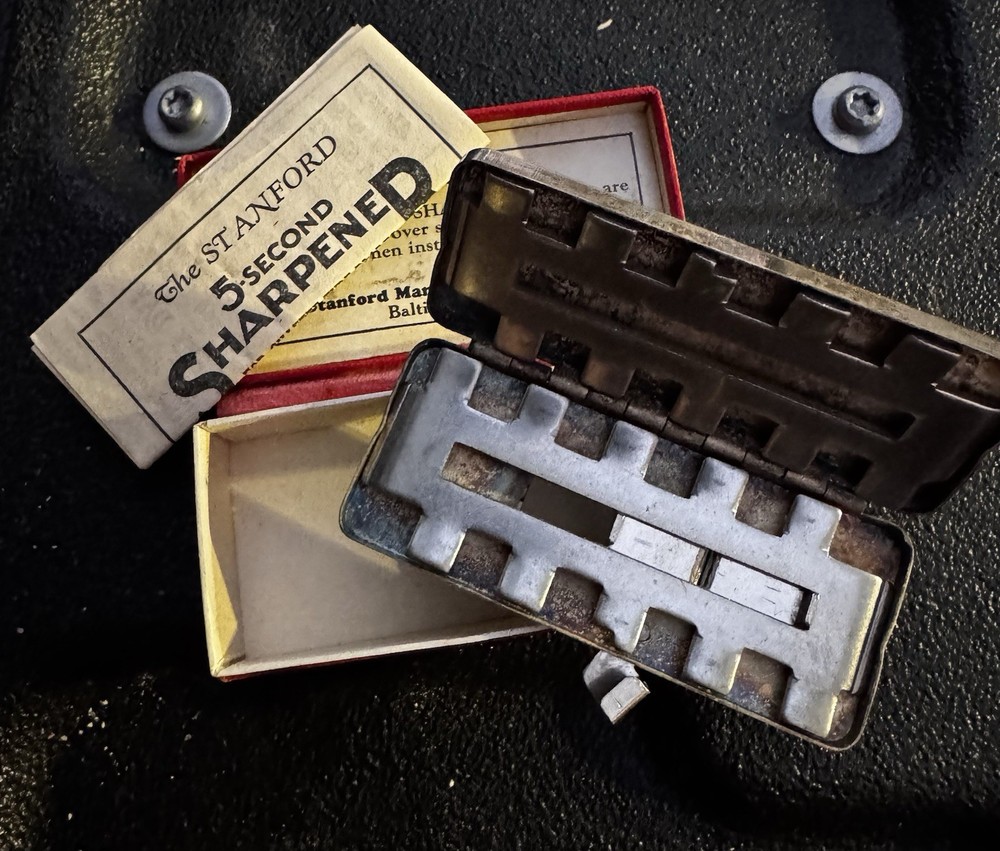 Stanford Double Edge Razor 5 Second Sharpener, Box, Paper Directions, Excellent