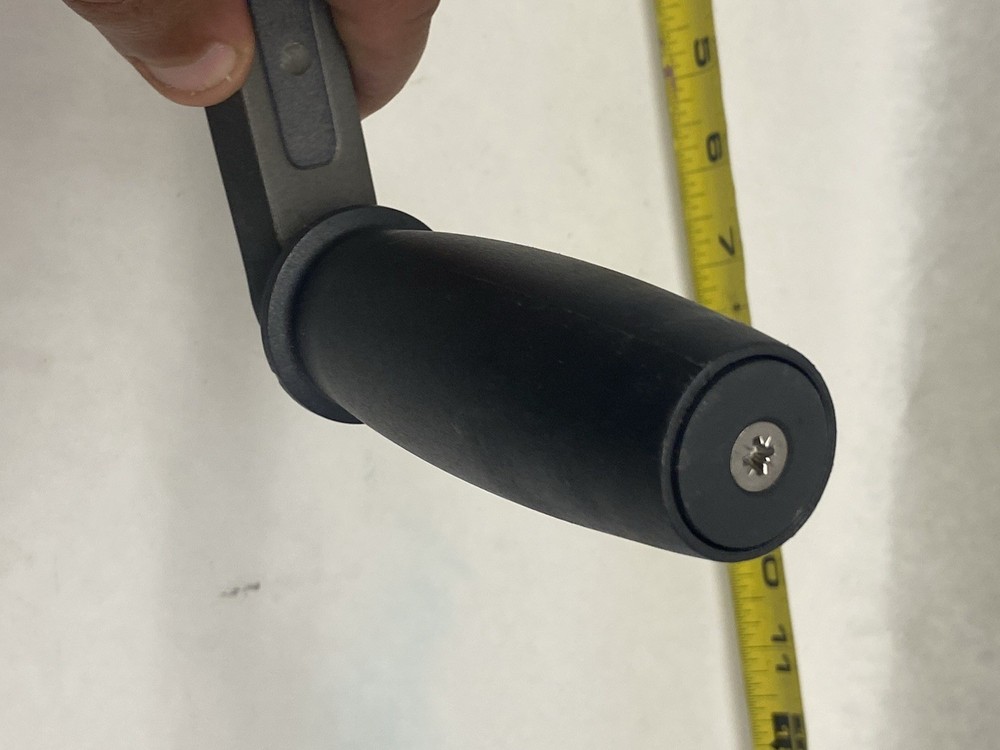 9" LEWMAR WINCH HANDLE