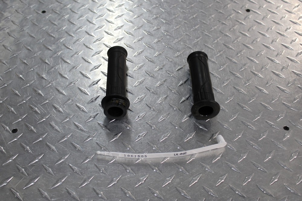 2013 HONDA CB500X RIGHT THROTTLE GRIP