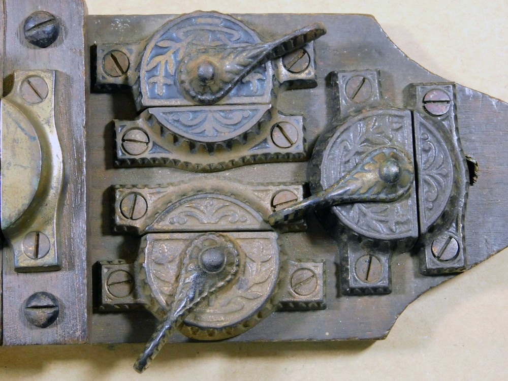 Window lock store display homemade