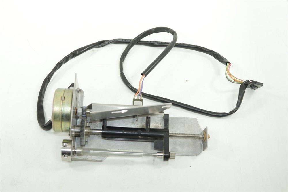 Waters Alliance 2695 Separations Module HPLC System 23BB-H253-07P