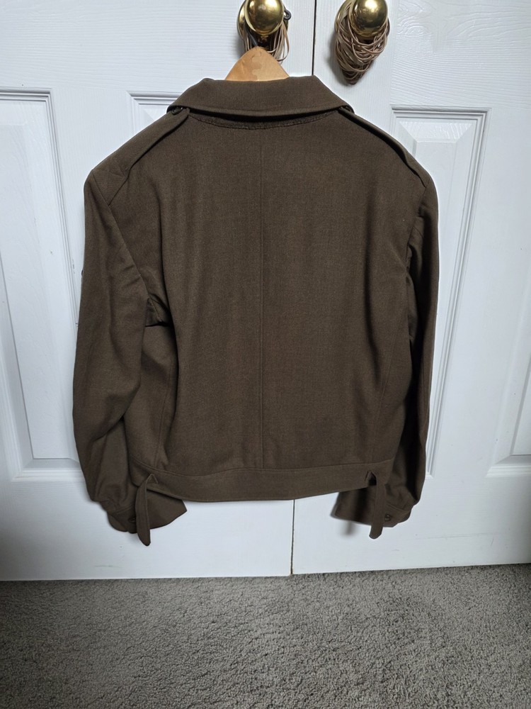 Original 1944 U.S. ARMY OFFICERS JACKET VERY CLEAN