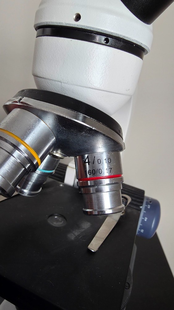 AmScope Portable Student Compound Microscope