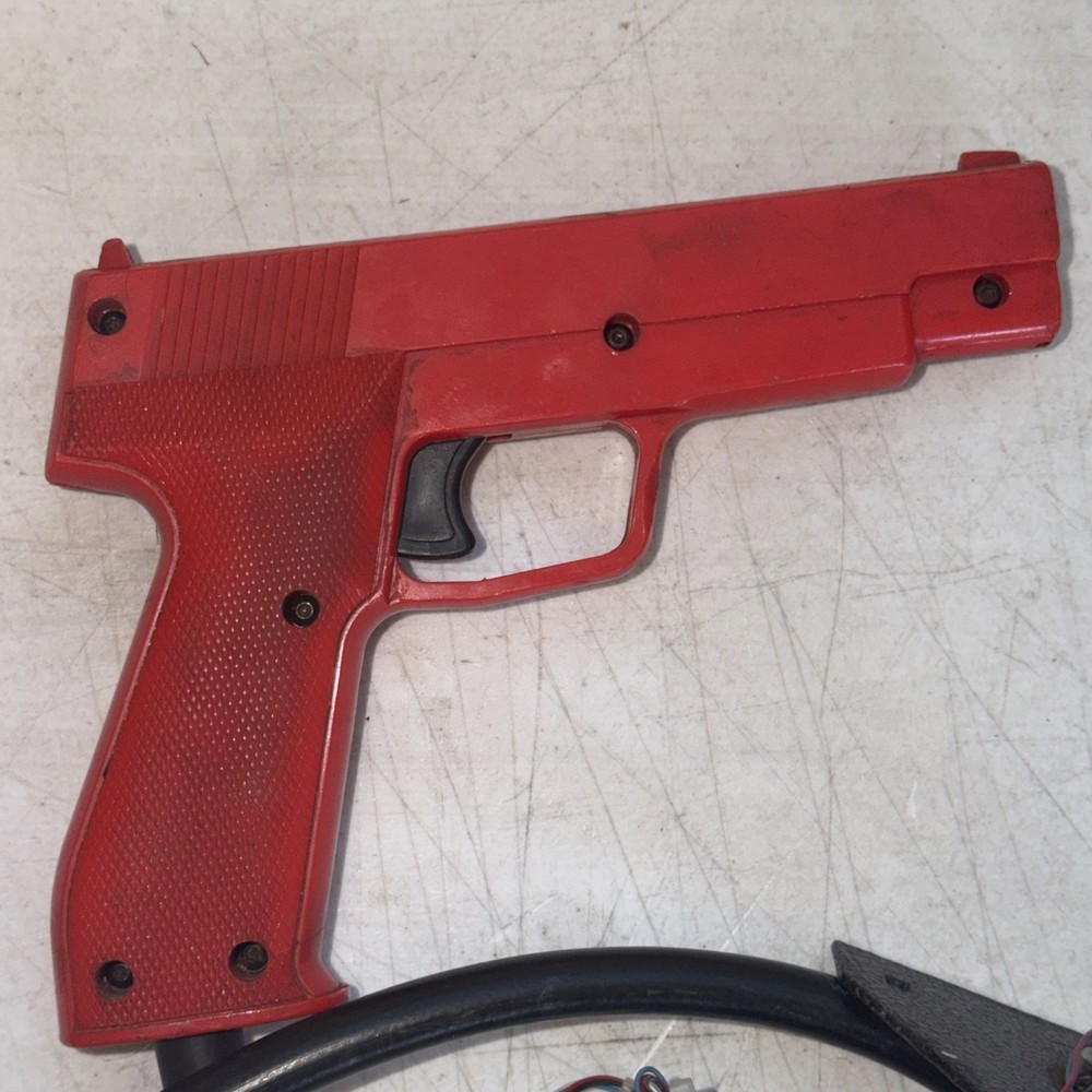 Suzo Happ Optical Arcade Game Light Gun Red Untested