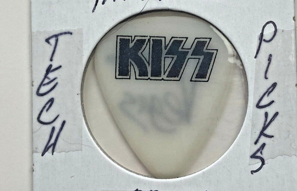 KISS Guitar Pick Tech VEGAS World Domination Concert Tour Trans White 2003