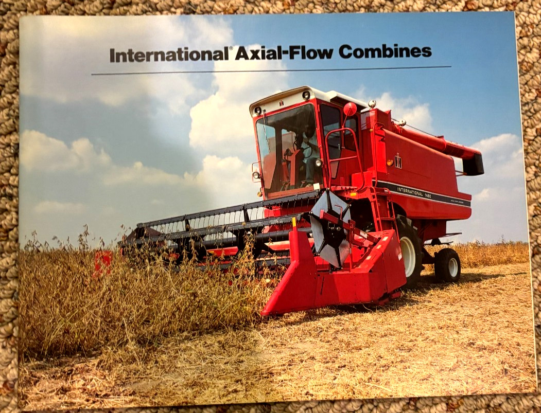 International Harvester 1420 1440 1460 1480 Combine For 1983 Brochure FCCA25