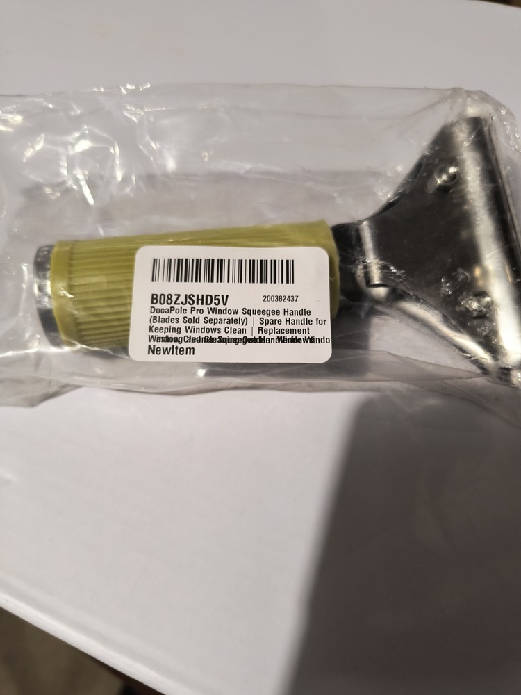 Brand New Doca Pole Pro Window Squeegee Handle Replacement Part (Handle Only)