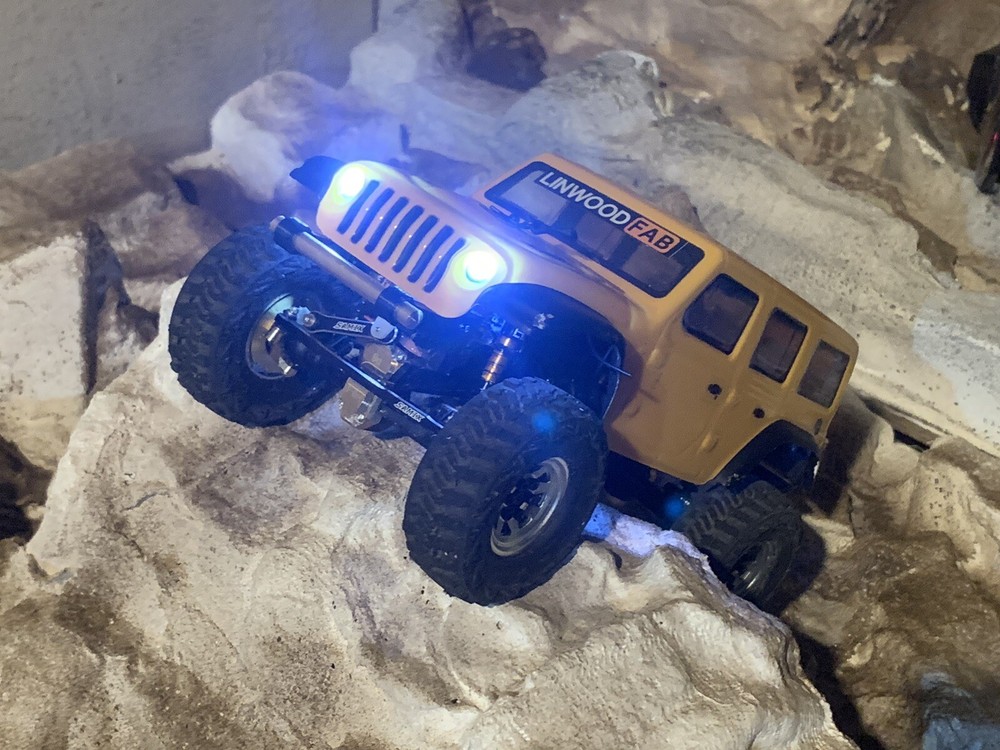 SCX24 Jeep Wrangler / Gladiator Push Bar Bumper Headlight Relocation