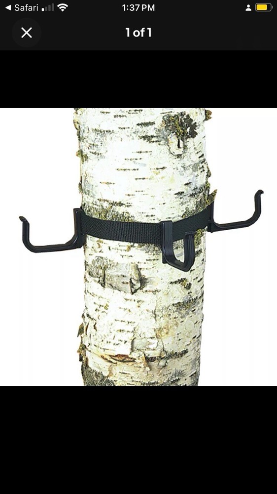 Pine Ridge Archery Equipment Hanger.